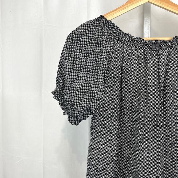 JOIE Silk Check Tie Neck Top Short Sleeve Smocked Blouse Black White Size XS - Picture 7 of 11